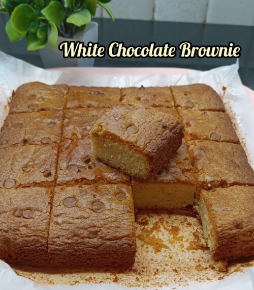 White Chocolate Brownie (300 gms)